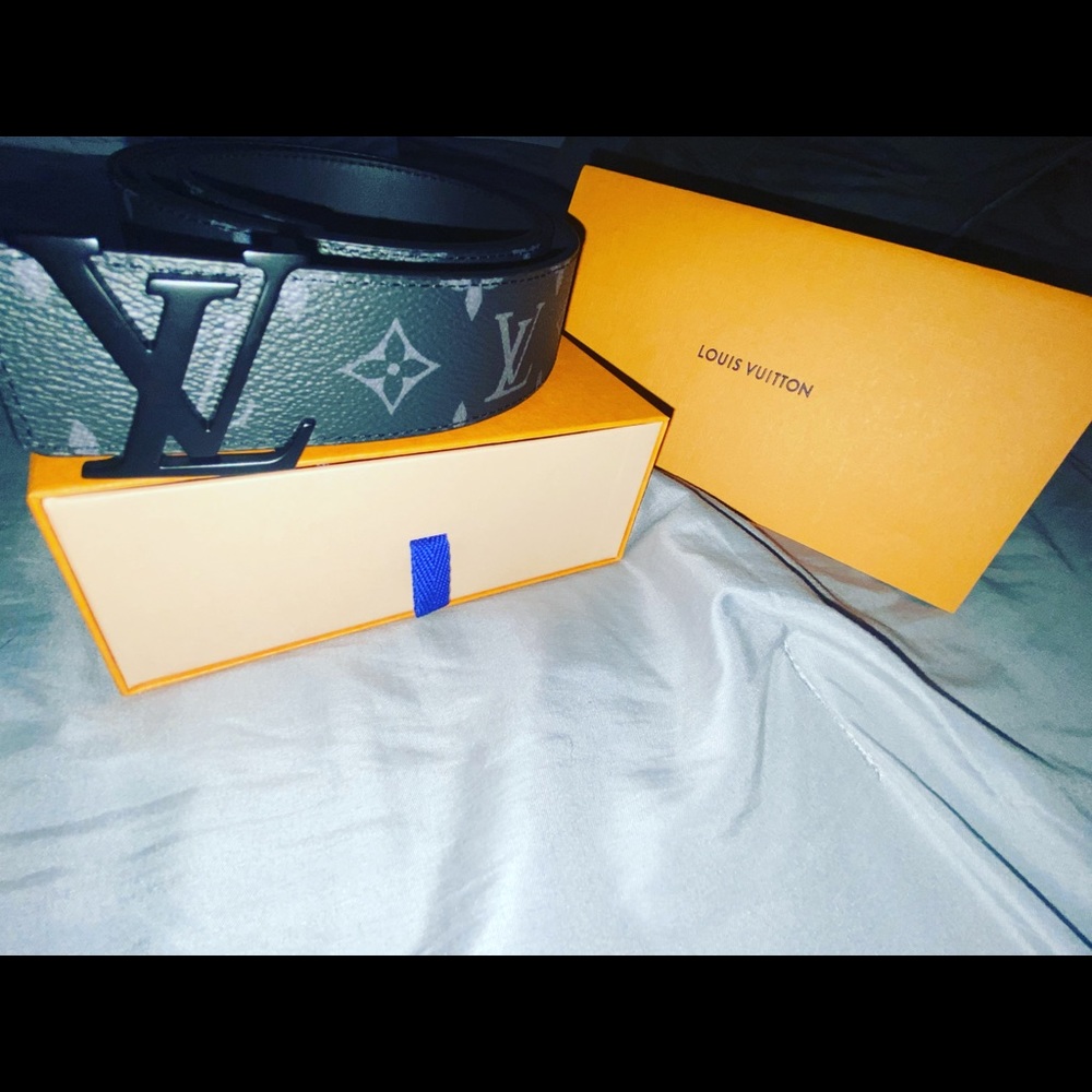 Louis Vuitton mens belt size 110 cm
